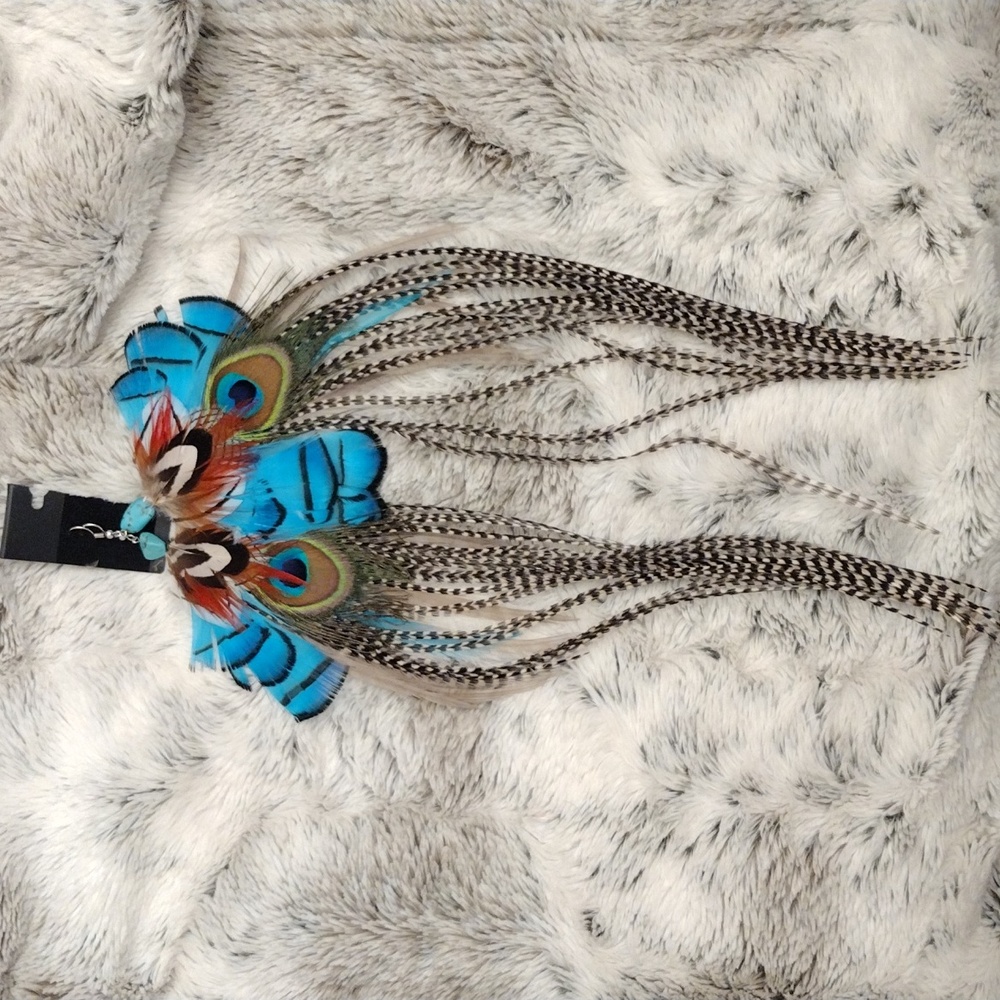 Feather earrings with authentic turquoise